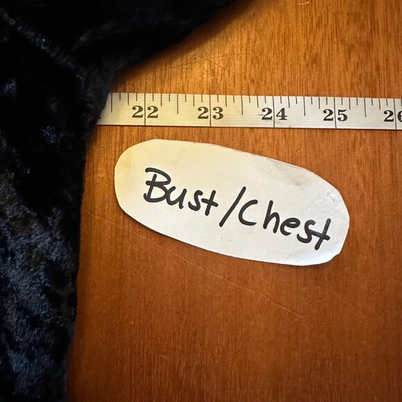 Sacred Threads Black Velvet Embroidered Floral Button-Up Jacket & Skirt M/L - Picture 4 of 13